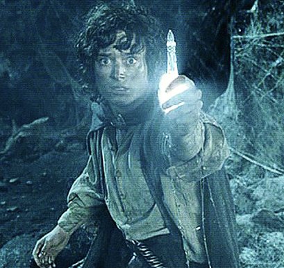 A scene from "The Lord of the Rings: Return of the King" in which Frodo holds up the Galadriel's vial toward the camera.